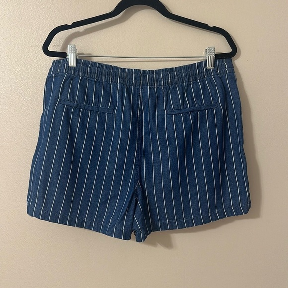 J. Crew Women's 3" Seaside Pull-on Shorts Indigo Stripe Sz Large Coastal Preppy - Picture 6 of 11